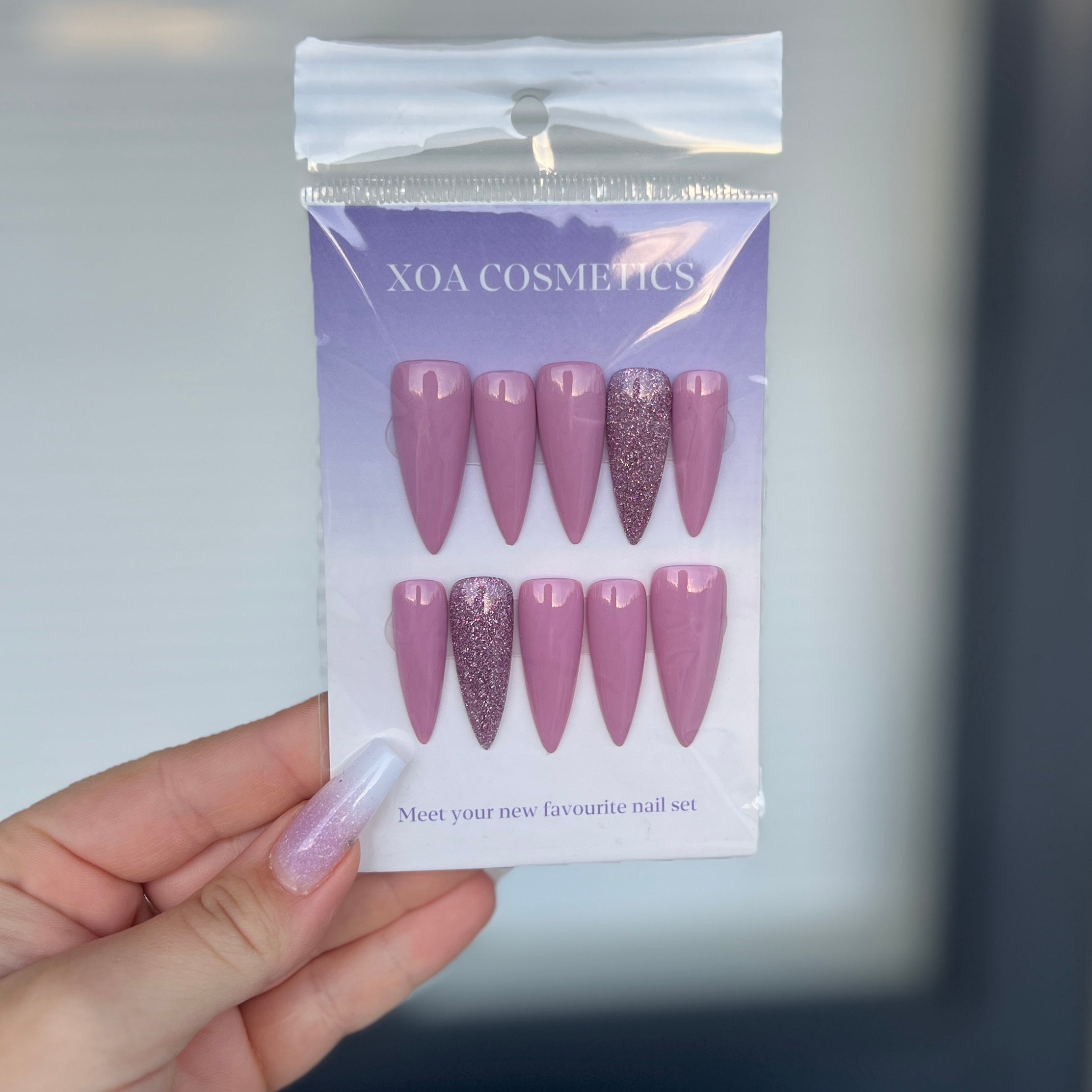 READY MADE 2-väriset kynnet